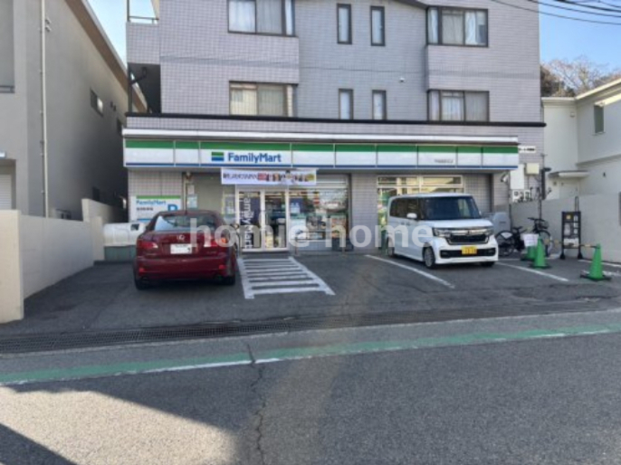 コンビニ　ファミリーマート 甲陽園駅前店（コンビニ）まで1005m