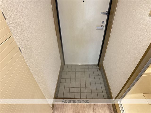 ワンダーランドBの玄関写真