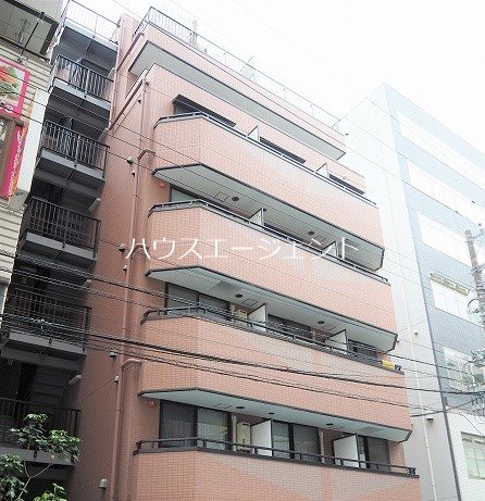 建物外観　タイル貼りの外観です。