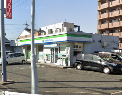 コンビニ　ファミリーマート 柵下町店（コンビニ）まで217m