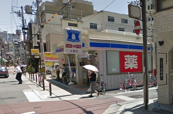 コンビニ　ローソンドラッグミック西天満４丁目店（コンビニ）まで800m