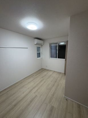 居室・リビング　ゆったり過ごせる居間です