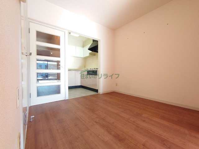 居室・リビング　別部屋参考写真