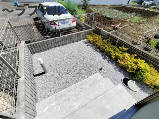 庭　反転タイプ