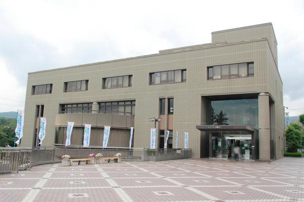 図書館　長岡京市立図書館（図書館）まで37m