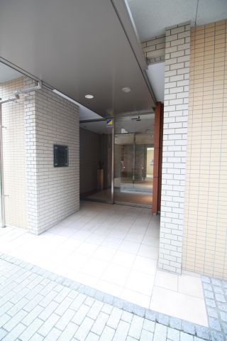 エントランス　パークアクシス東十条　　北区東十条2