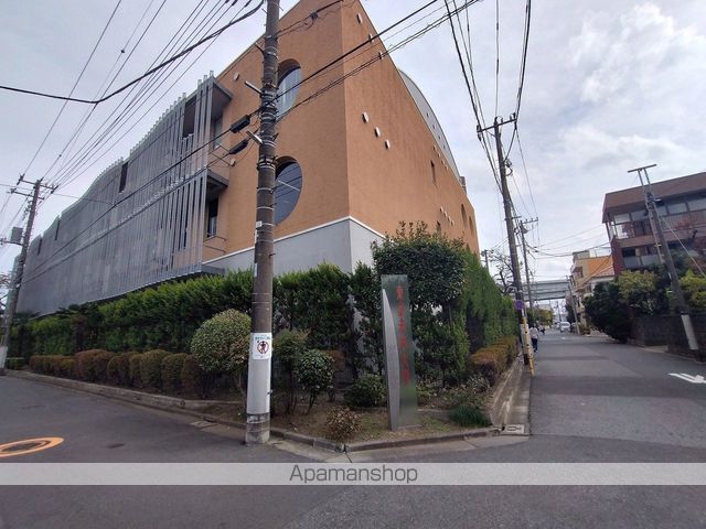 大学・短大　東京未来大学（大学・短大）まで2395m