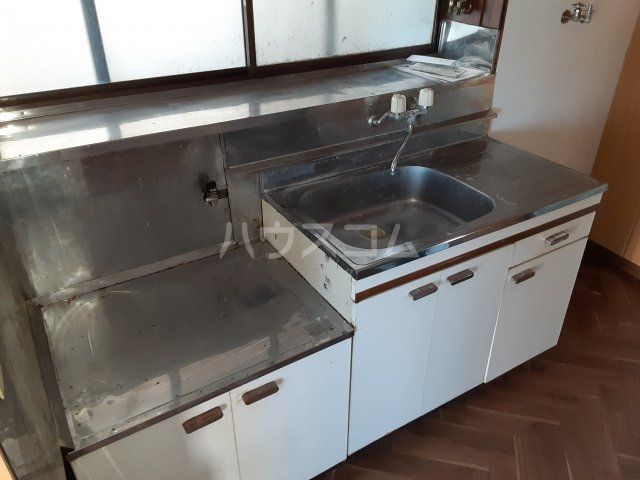 双葉戸建てのキッチン写真