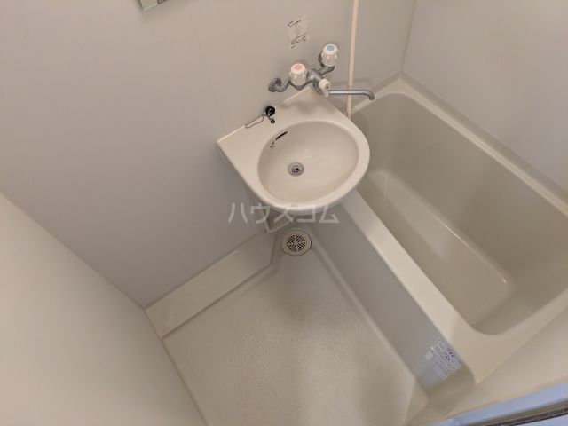 シャンブルド小川の風呂写真