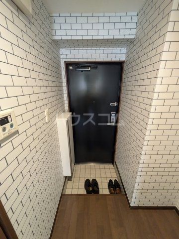 フランシオン北千住の玄関写真
