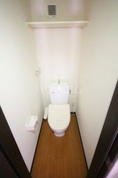 CLAIR新出山のトイレ写真