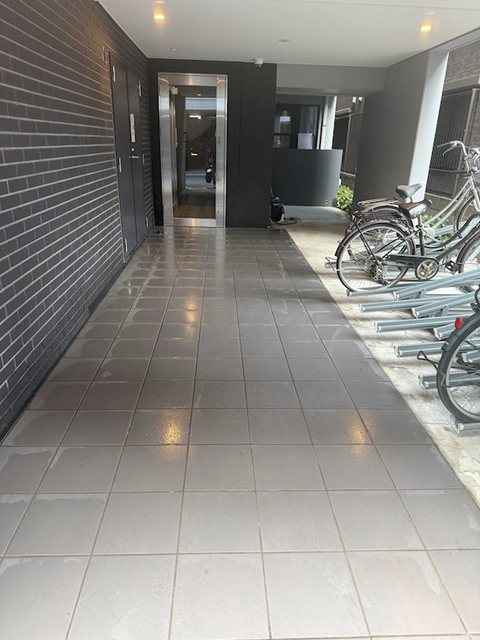エントランス　エントランス