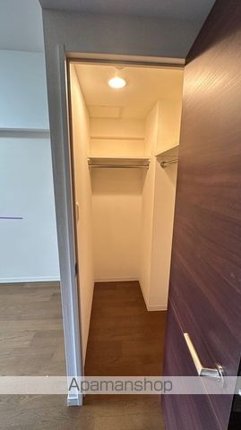 ＪＲ中央本線 金山駅 徒歩5分 10階建 築16年の内装写真