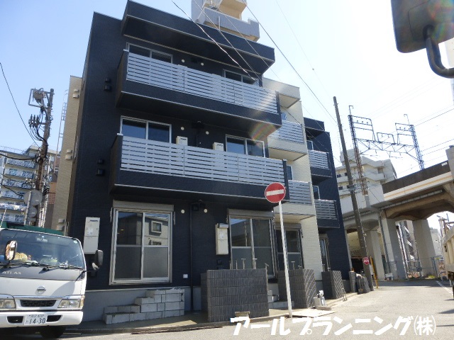 建物外観　外観タイル貼り　1Ｋ