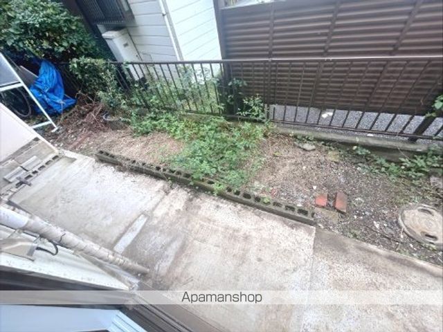 ドゥエルミサワの内装写真
