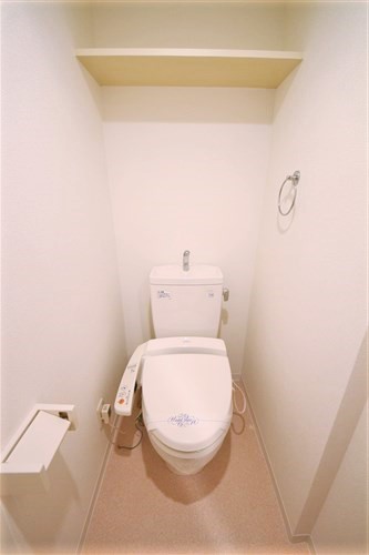 プロシード大阪城南のトイレ写真