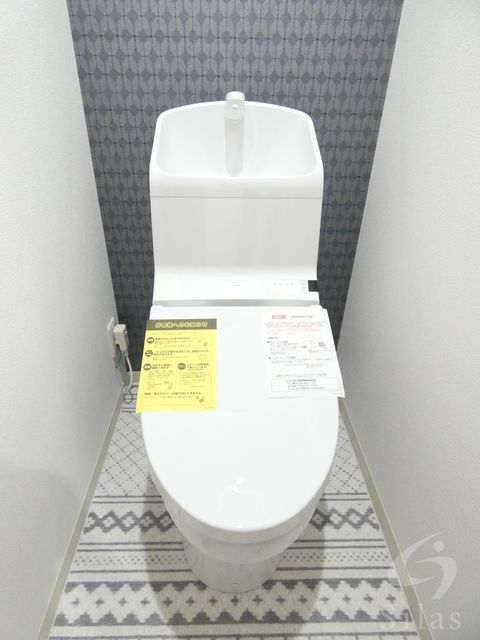 阪急宝塚線 庄内駅 徒歩10分 3階建 築7年のトイレ写真