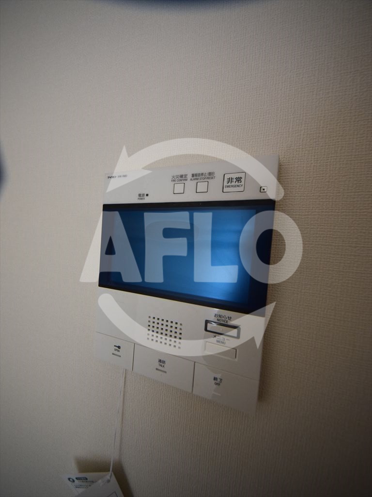 セキュリティ　エスリード大阪ドームシティ　テレビ付きモニターホン