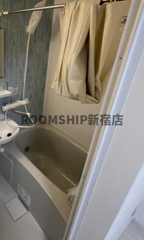 都営大江戸線 西新宿五丁目駅 徒歩5分 2階建 築3年の風呂写真