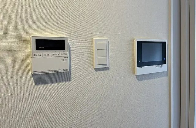 セキュリティ　☆モニター付きインターホン☆