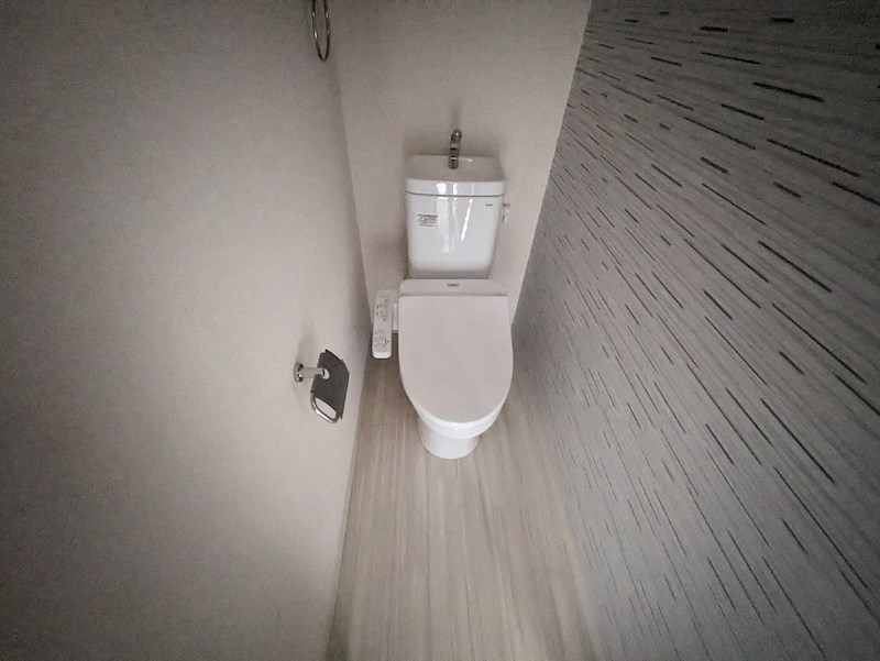 フジパレス塚口本町1番館のトイレ写真