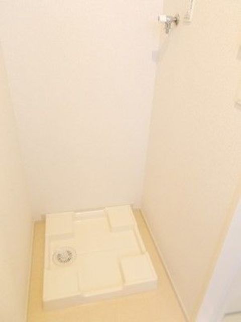 小田急江ノ島線 藤沢駅 バス乗車時間：20分 最寄りバス停で下車 徒歩11分 2階建 築11年のその他写真