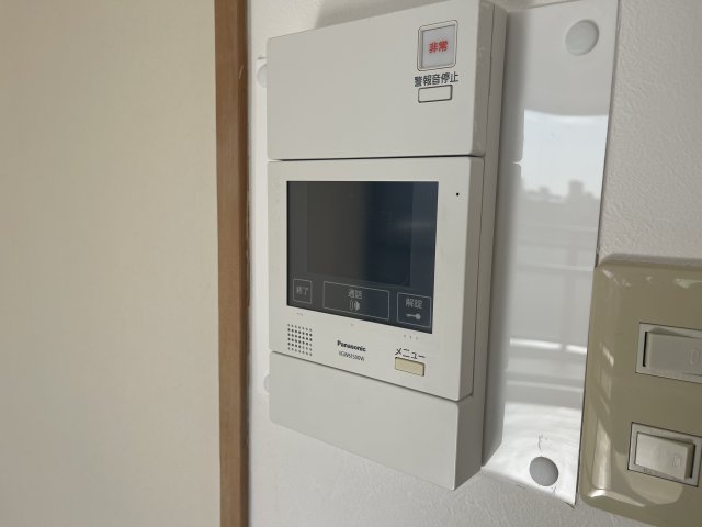 セキュリティ　モニター付きインターフォン