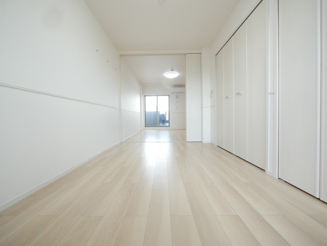 居室・リビング　※建設中のため参考写真です。