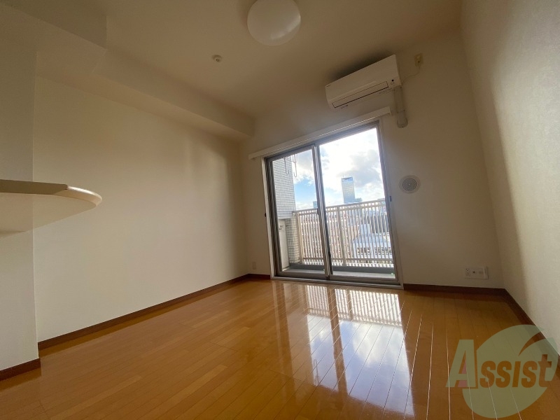 居室・リビング　生活のメインとなる広々とした１ＬＤＫのお部屋になります。