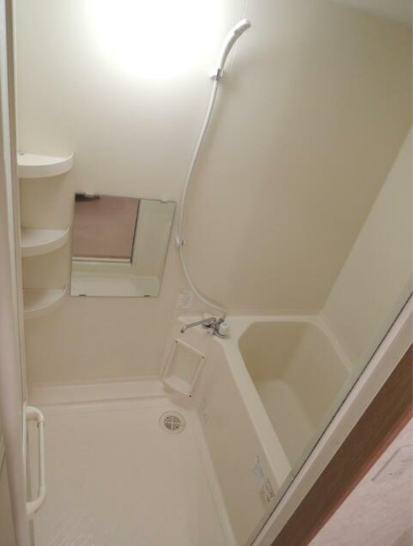 バス・シャワールーム　同マンション別部屋参考