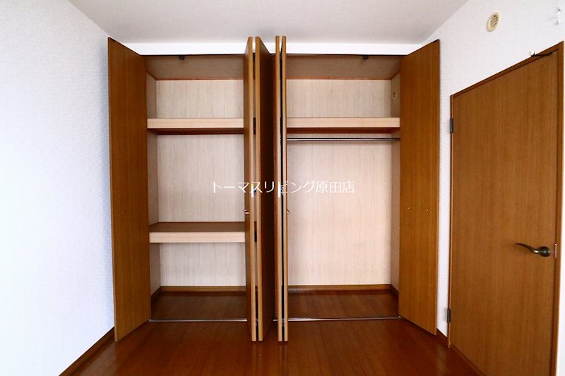 収納　102号室写真