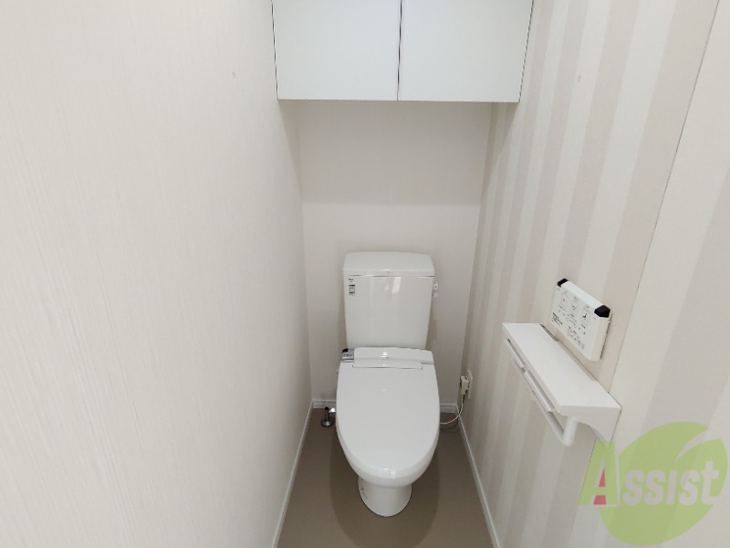 トイレ　トイレは綺麗でウォッシュレットも付いて快適にお使い頂けます