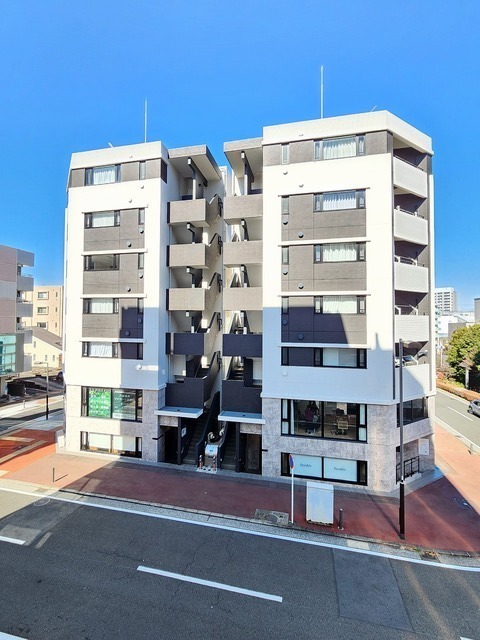 Duo Torre South