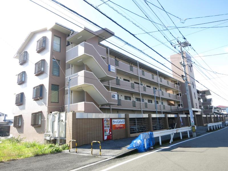 ラーバンハイツの外観写真