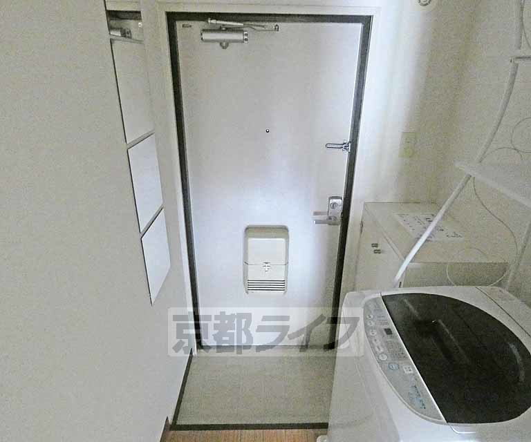 玄関　玄関です。