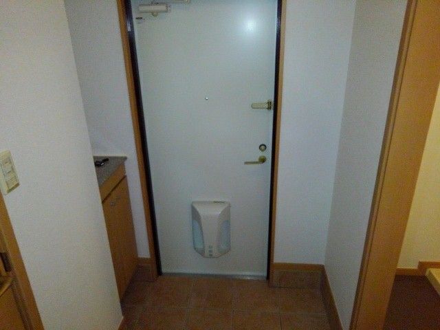 クラール・TYの玄関写真