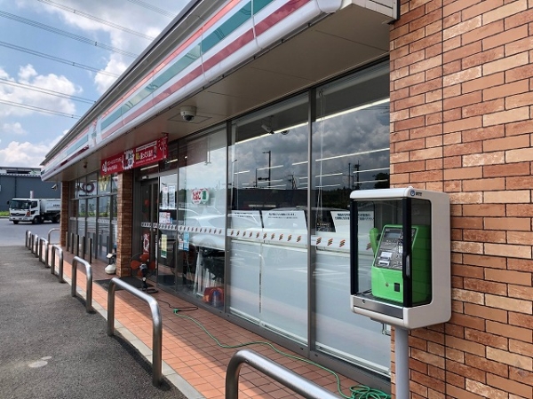 コンビニ　セブンイレブン 阿見いぶきの丘店（コンビニ）まで400m