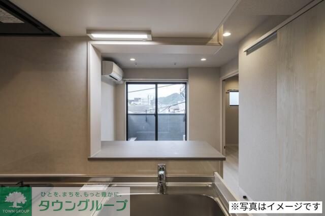 キッチン　＊同施工会社の施工例です