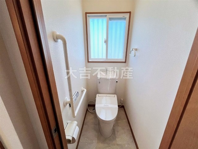 北長瀬表町3丁目N戸建のトイレ写真