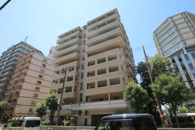 建物外観　ラ・プリメラ