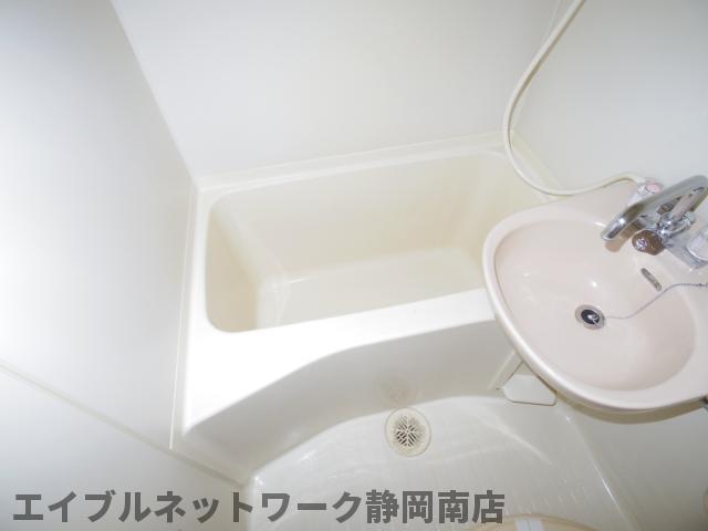 バス・シャワールーム　同イメージ