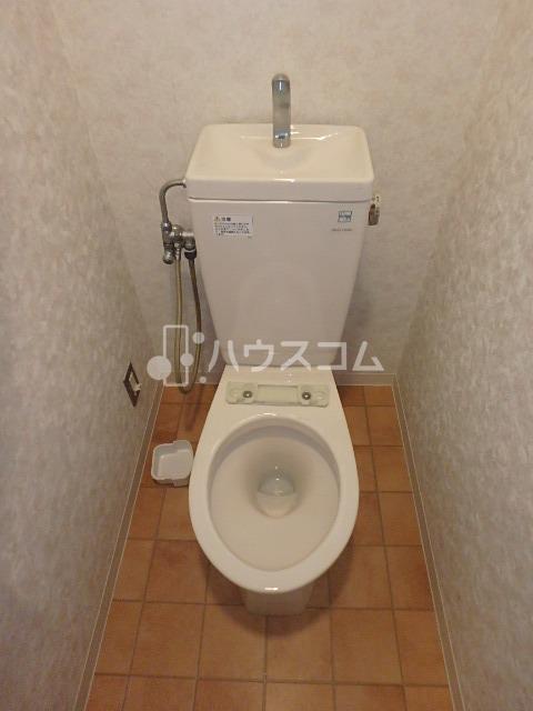 京阪本線 香里園駅 徒歩13分 3階建 築25年のトイレ写真