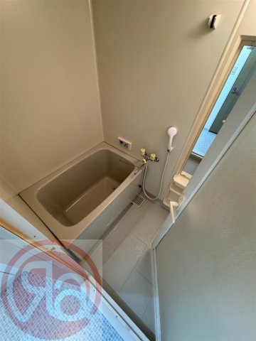 シャトー弁天弐番館の風呂写真