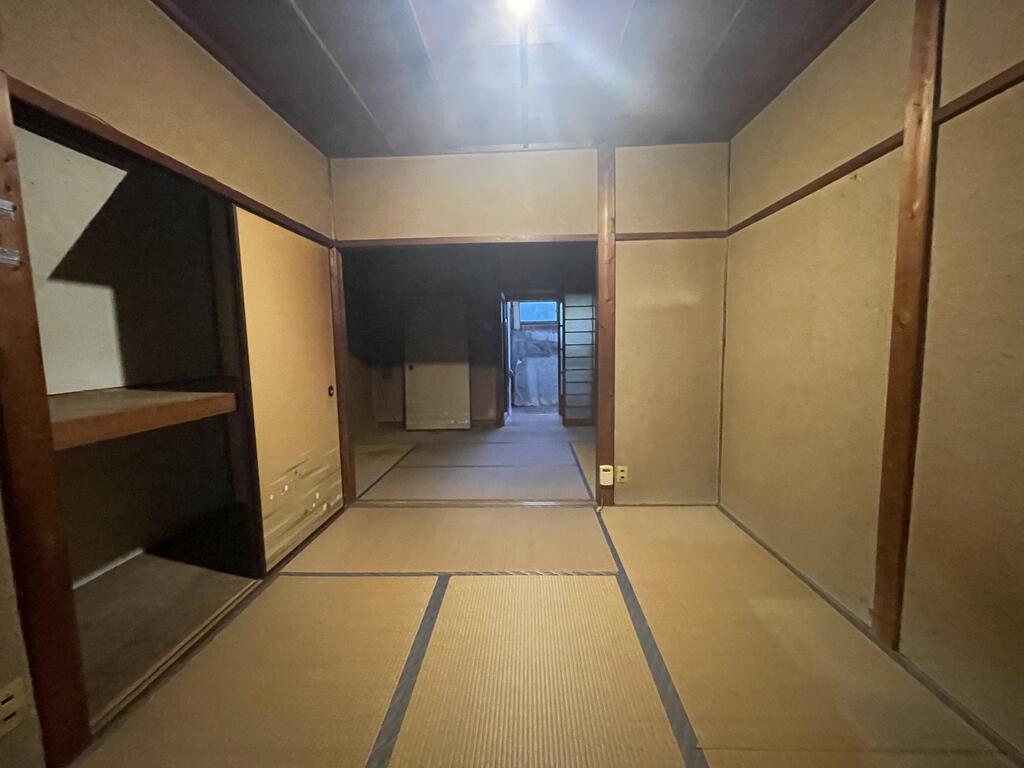 阪急嵐山線 上桂駅 徒歩17分 2階建 築55年の居間写真
