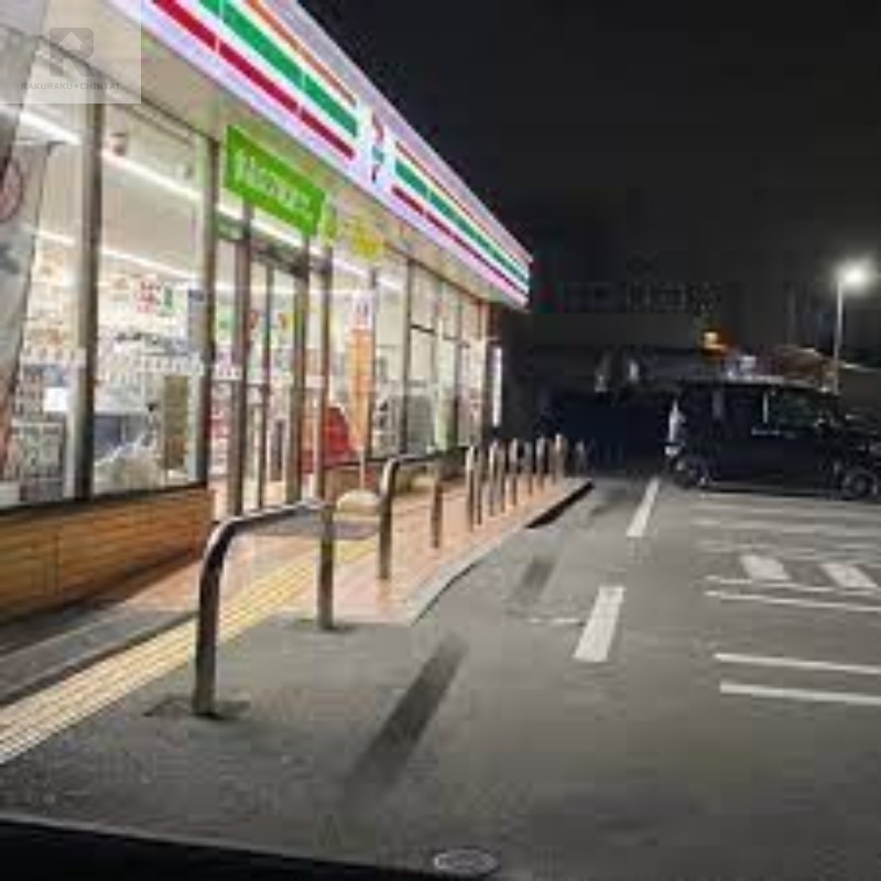 コンビニ　セブンイレブン東大阪衣摺4丁目店（コンビニ）まで230m
