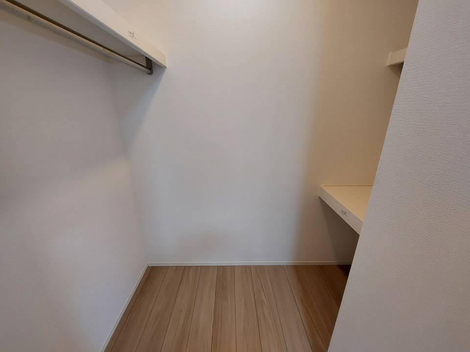 収納　ウォークインクローゼット