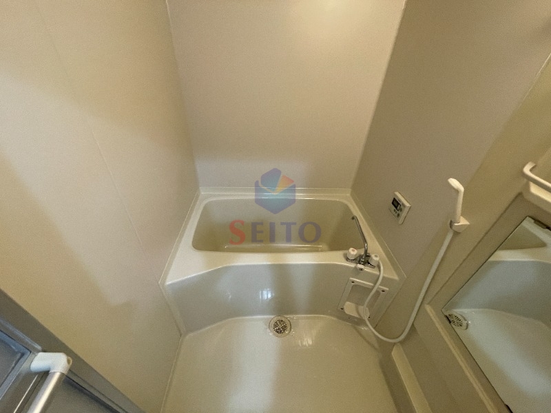 アミルV番館の風呂写真