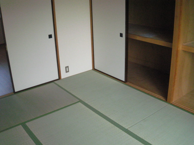 ラッキービレッジの居間写真