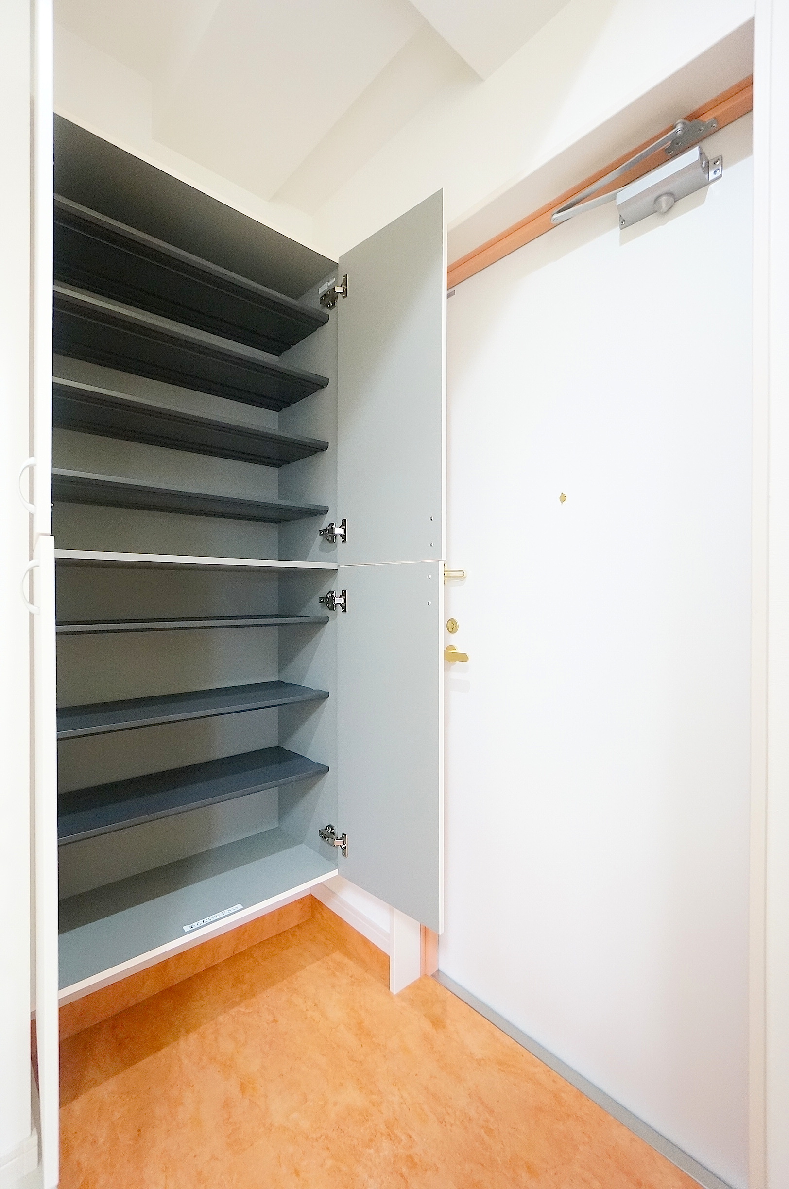 玄関　シューズボックスあり♪