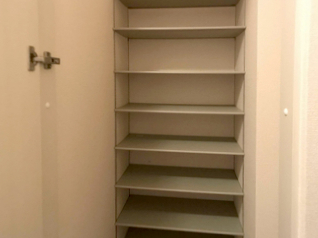 玄関　玄関はシューズクローク